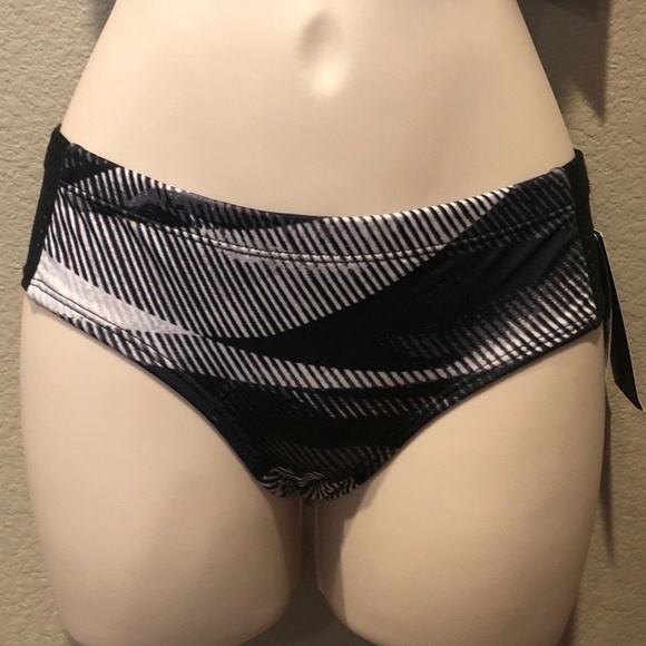 Nike Women's Nike Black/Gray Line Up 2-Piece Tankini Swimsuit Size S - Picture 6 of 11